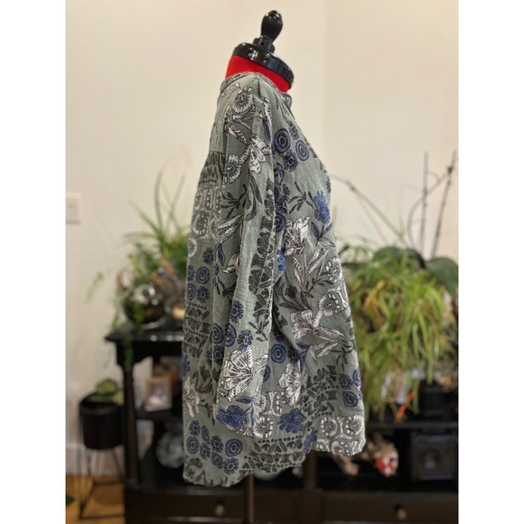 Made in Italy green floral Print 3/4 Sleeve Linen  button up blouse XL women's - Picture 5 of 12